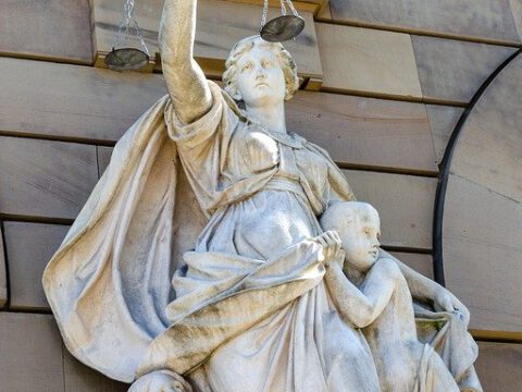 Plünderungen und Vandalismus in Mailand