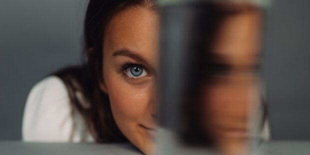 Priester wird während Messe von Kruzifix erschlagen und stirbt