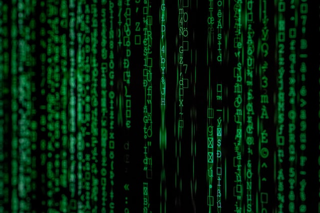 Neustart der Produktion – Chancen digitaler Umbrüche für Industrieexpert:innen